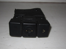 Mercedes Benz - GLOVE BOX SWITCH - 129 820 67 10